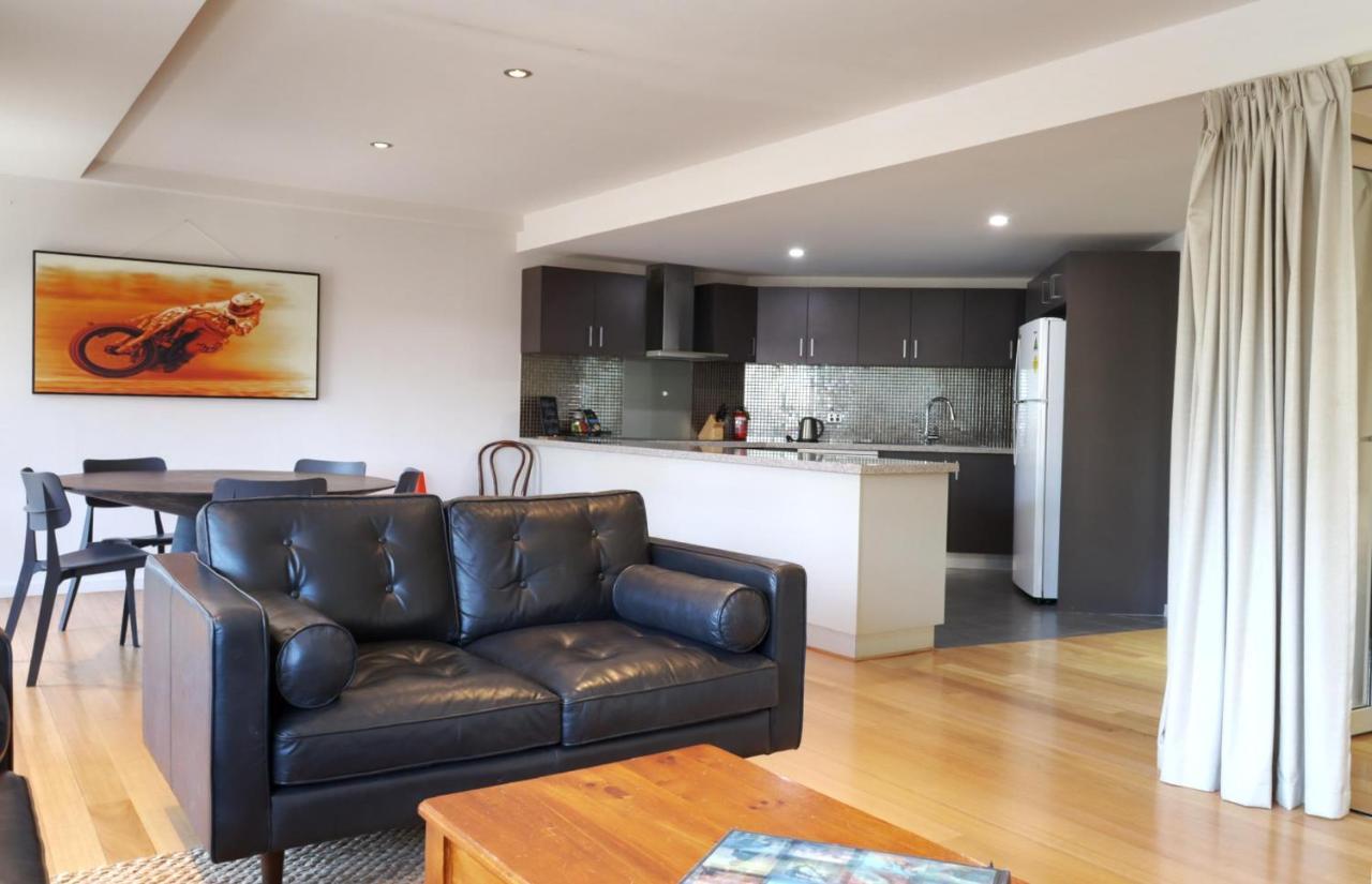 Fiveways Balcony, King Bed, Chef'S Kitchen Daire Fremantle Dış mekan fotoğraf